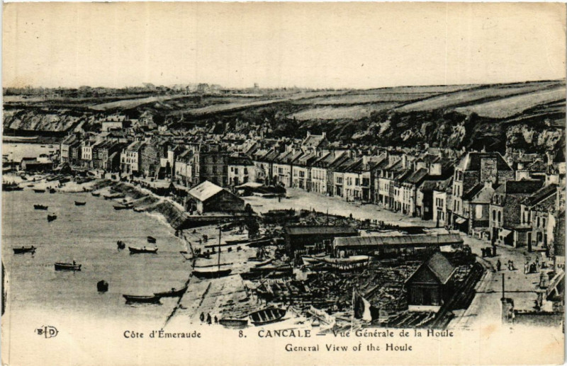 Carte postale ancienne Cancale - Vue générale de la Houte à Cancale