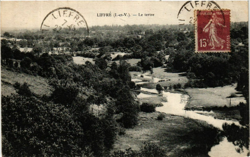 Carte postale ancienne Liffre - Le tertre à Liffré