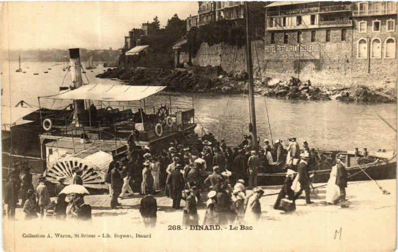 Carte postale ancienne Dinard - Le Bac à Dinard