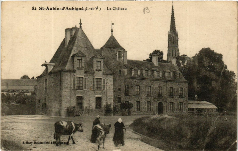 Carte postale ancienne Saint-Aubin-d'Aubigne - Le Chateau à Saint-Aubin-d'Aubigné
