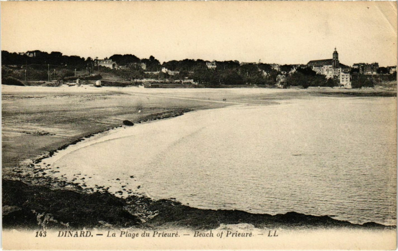 Carte postale ancienne Dinard- La Plage du Prieure France à Dinard