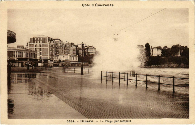 Carte postale ancienne Dinard- La Plage par Tempete France à Dinard
