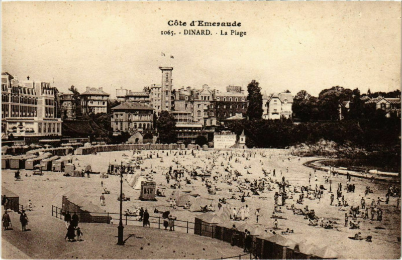 Carte postale ancienne Dinard- La Plage France à Dinard