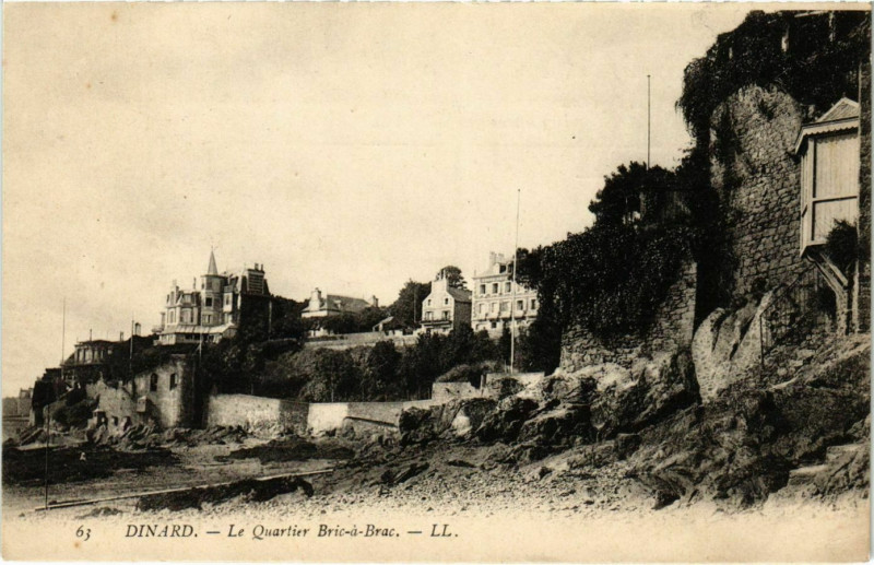 Carte postale ancienne Dinard- Le Quartier de Bric a Brac France à Dinard
