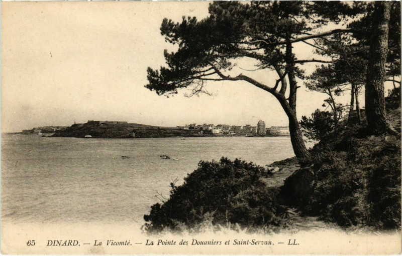 Carte postale ancienne Dinard- Le Vicomte ,Pointe des Douaniers etSaint-Servan France à Dinard