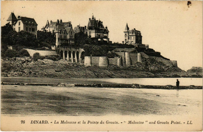 Carte postale ancienne Dinard- La Malouine et la Pointe du Grouin France à Dinard