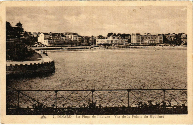 Carte postale ancienne Dinard- La Plage de l'Ecluse France à Dinard