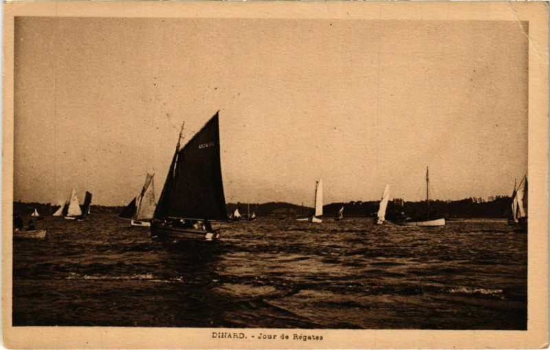 Carte postale ancienne Dinard- Jour de Regates France à Dinard