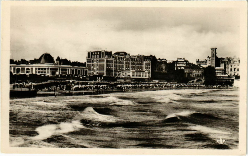 Carte postale ancienne Dinard- La Plage France à Dinard