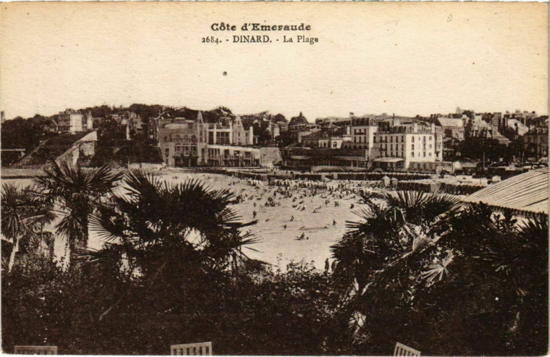 Carte postale ancienne Dinard- La Plage France à Dinard