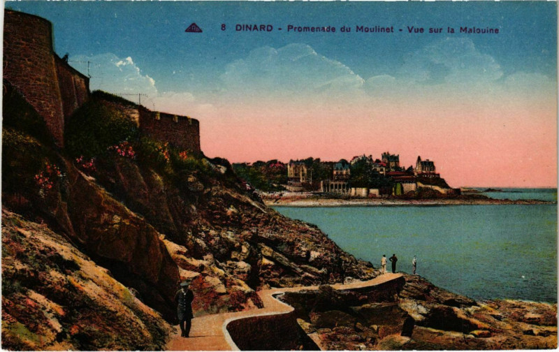 Carte postale ancienne Dinard- Promenade du Moulinet France à Dinard