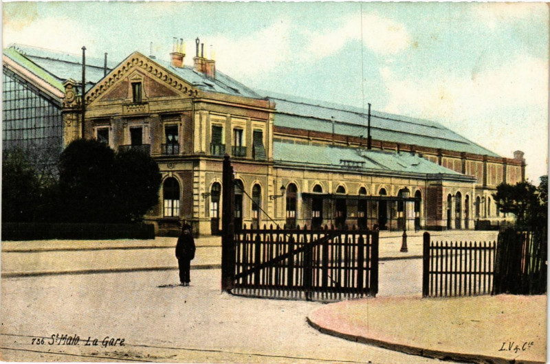 Carte postale ancienne Saint-Malo - La Gare à Saint-Malo