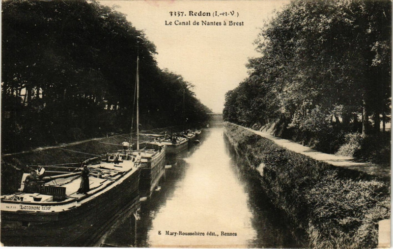 Carte postale ancienne Redon (I.-et-V.) - La Canal de Nantes a Brest à Redon