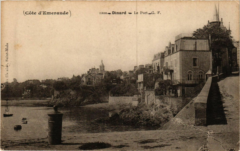 Carte postale ancienne Cote d'Emeraude - Dinard - Le Port à Dinard