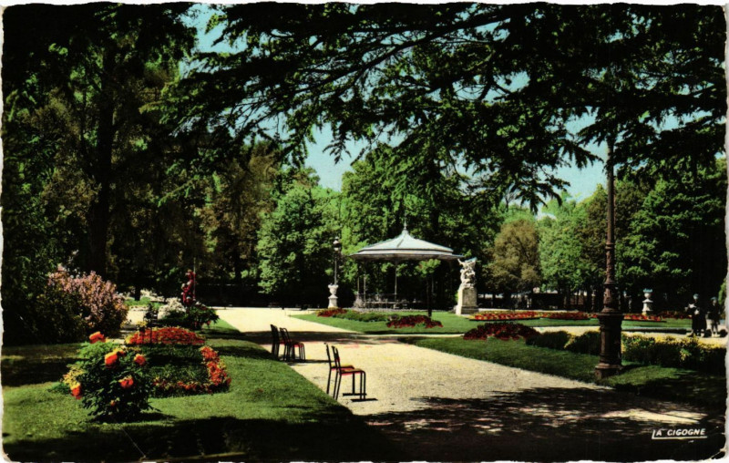 Carte postale ancienne Rennes (I.-et-V.) - Jardin du Thabor à Rennes
