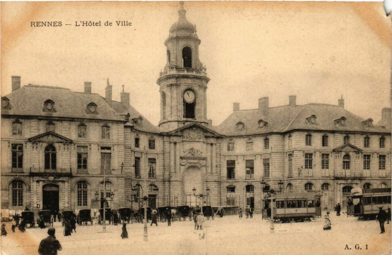 Carte postale ancienne Rennes - L'Hotel de Ville à Rennes