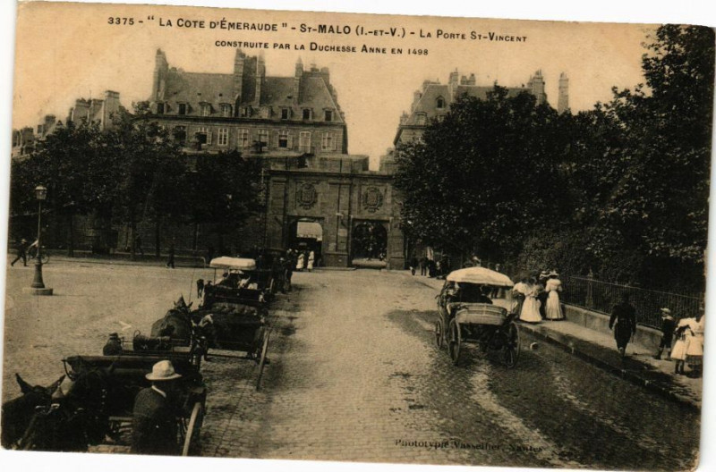 Carte postale ancienne Saint-Malo-La Porte Saint-Vincent à Saint-Malo