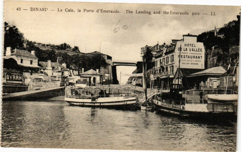 Carte postale ancienne Dinard-La Cale la Porte d'Emeraude à Dinard