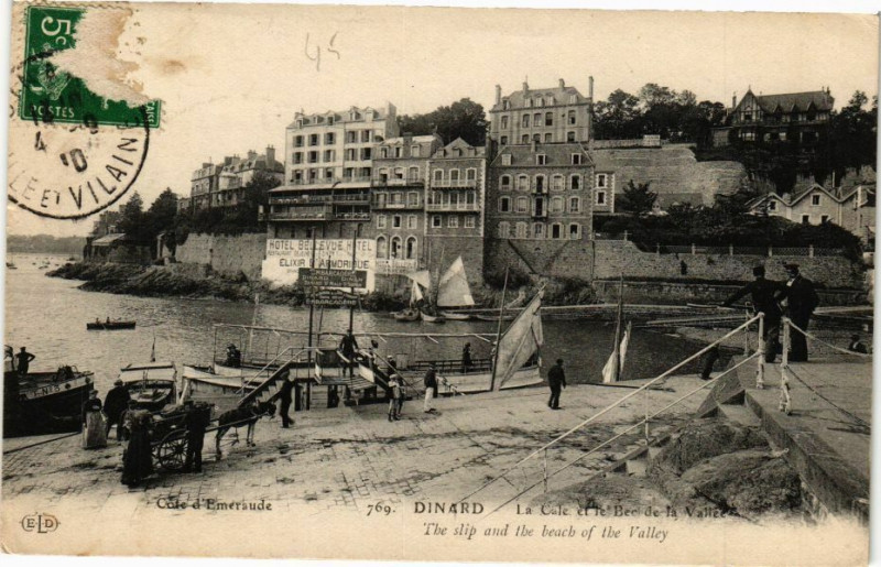 Carte postale ancienne Dinard-La Cale et le Bée de la Vallée à Dinard