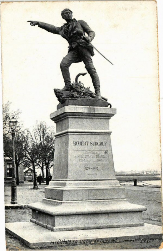 Carte postale ancienne Ed. Aqua 741 Saint-Malo La Statue à Saint-Malo