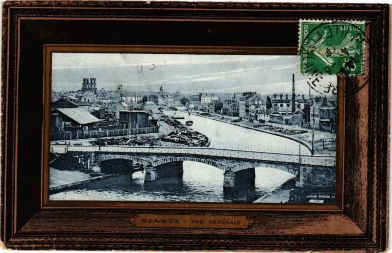 Carte postale ancienne Rennes-Vue Générale à Rennes