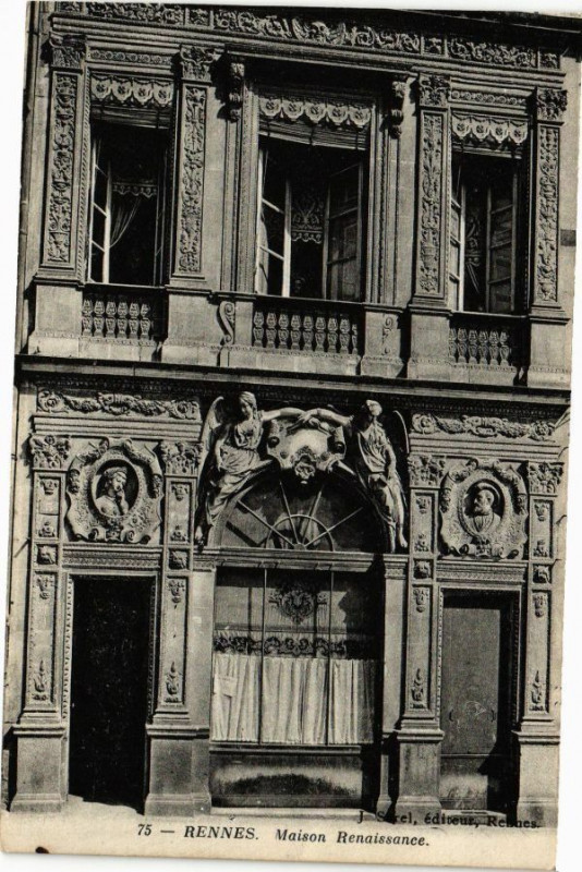 Carte postale ancienne Rennes-Maison Renaissance à Rennes
