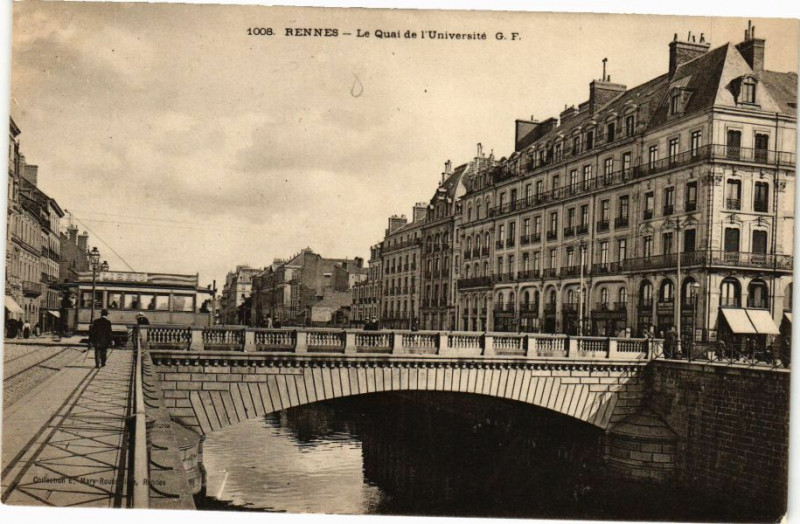 Carte postale ancienne Rennes-Le Quai de l'Université à Rennes