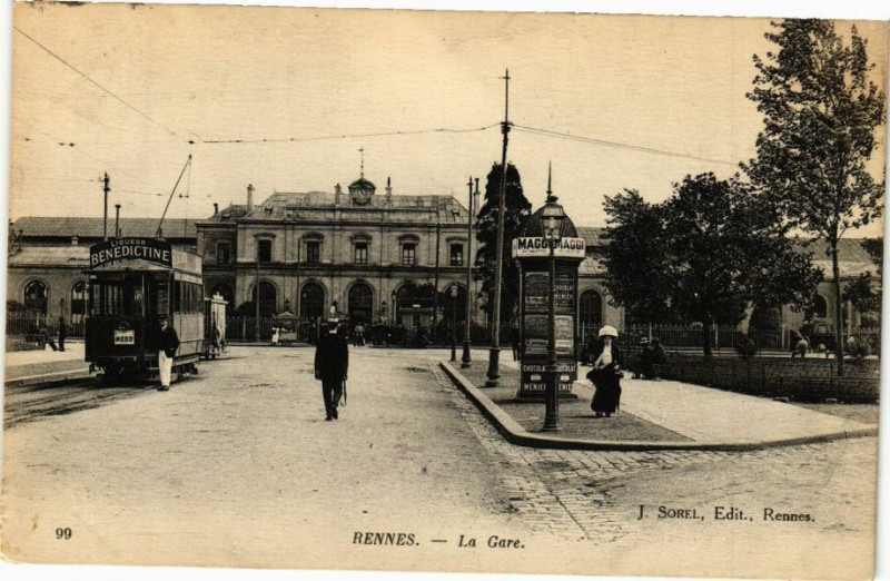 Carte postale ancienne Rennes-La Gare à Rennes