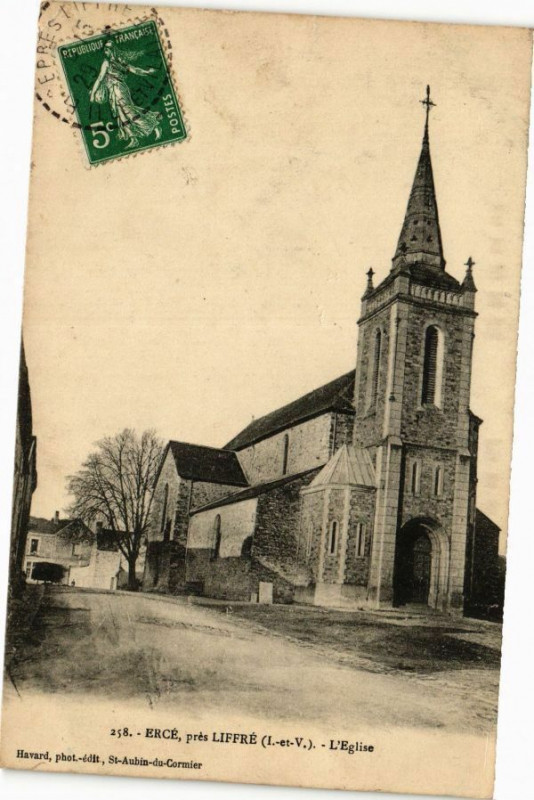 Carte postale ancienne Ercé prés Liffre-L'Eglise à Ercé-près-Liffré