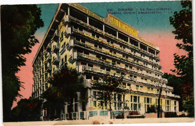 Carte postale ancienne Dinard-Le Gallic Hotel à Dinard
