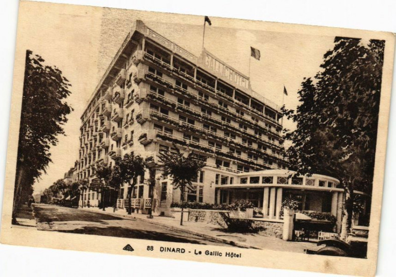 Carte postale ancienne Dinard-Le Gallic Hotel à Dinard