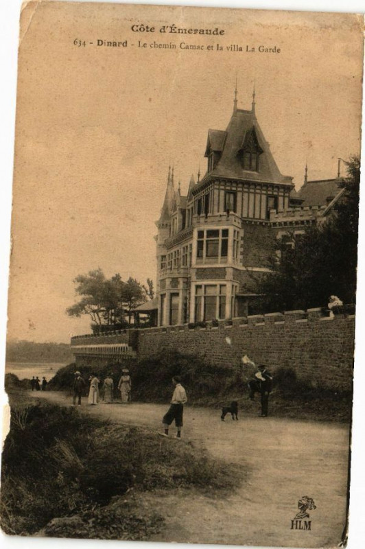 Carte postale ancienne Dinard-Le chemin Camac et la villa La Garde à Dinard