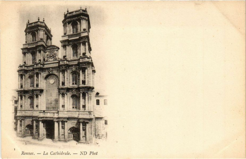 Carte postale ancienne Rennes-La Cathédrale à Rennes
