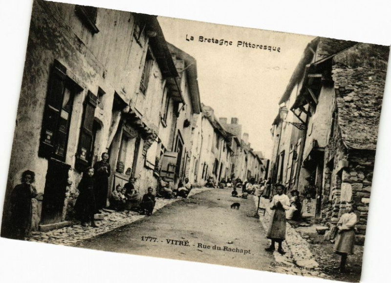 Carte postale ancienne Le Bretagne Pittoresque - Vitre - Rue du Rachapt à Vitré