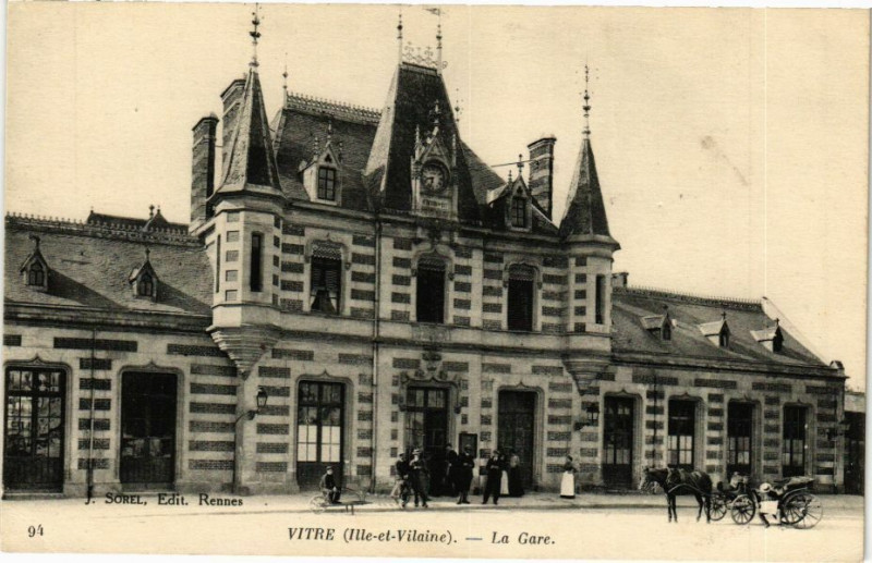 Carte postale ancienne Vitre (Ille-et-Vilaine ( - La Gare à Vitré