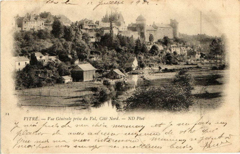 Carte postale ancienne Vitre - Vue Générale prise du Val Coté Nord à Vitré