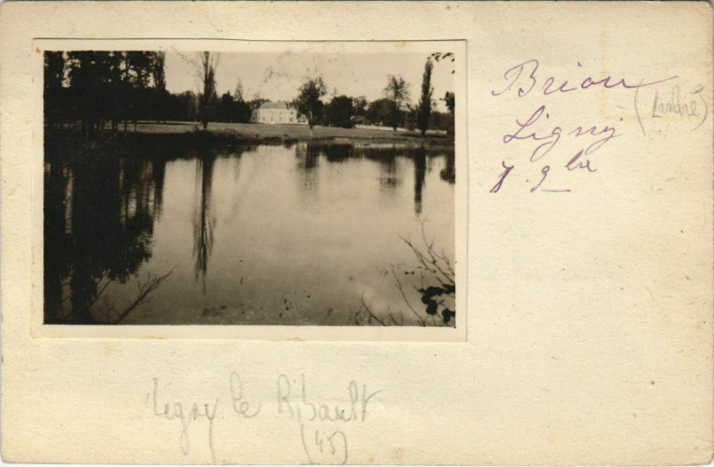 Carte postale ancienne Carte photo Ligny-le-Ribault Chateau à Ligny-le-Ribault