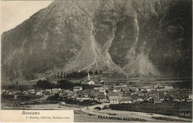 Carte postale ancienne Bessans Vue Generale à Bessans