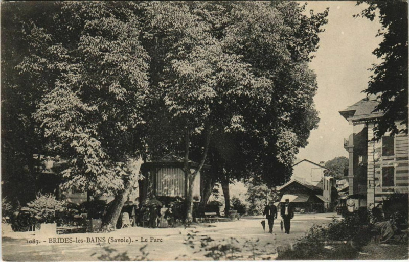 Carte postale ancienne Brides-les-Bains Le Parc à Brides-les-Bains