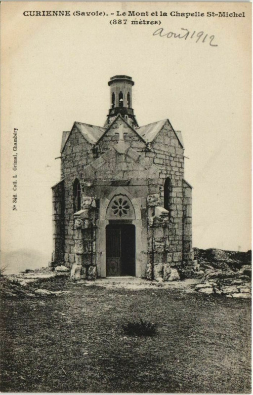 Carte postale ancienne Curienne Le Mont et la Chapelle Saint-Michel à La Chapelle
