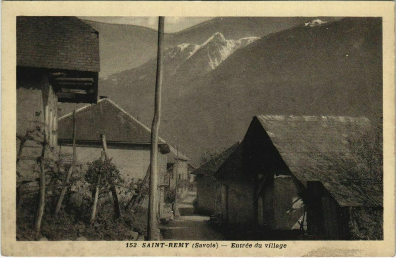 Carte postale ancienne Saint-Remy Entree du Village