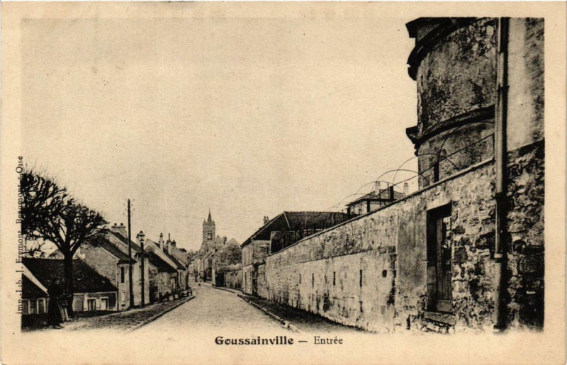 Carte postale ancienne Goussainville - Entrée à Goussainville