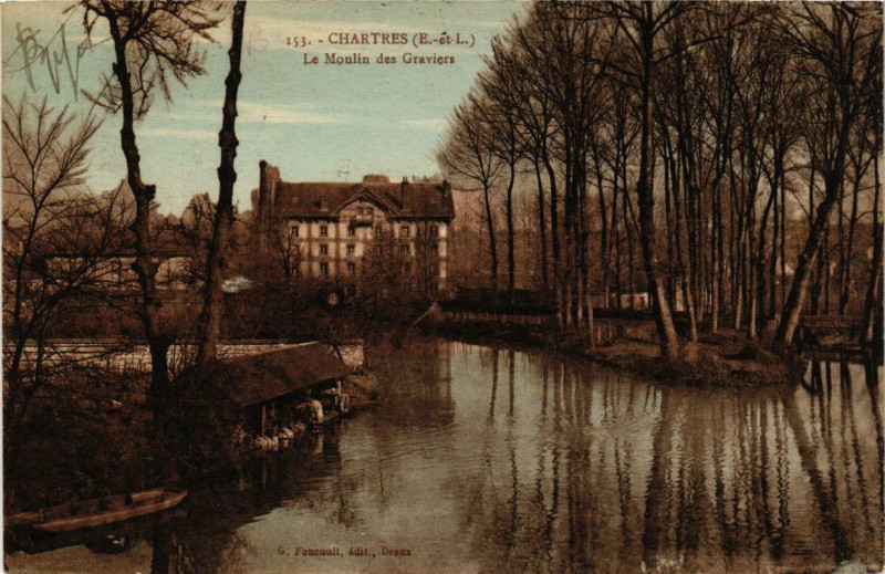 Carte postale ancienne Chartres - Le Moulin des Graviers à Chartres