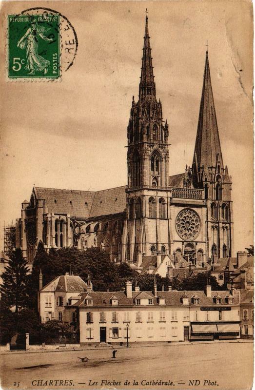 Carte postale ancienne Chartres - Les Fleches de la Cathédrale à Chartres
