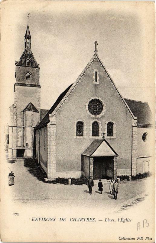 Carte postale ancienne Leves - Eglise à Lèves