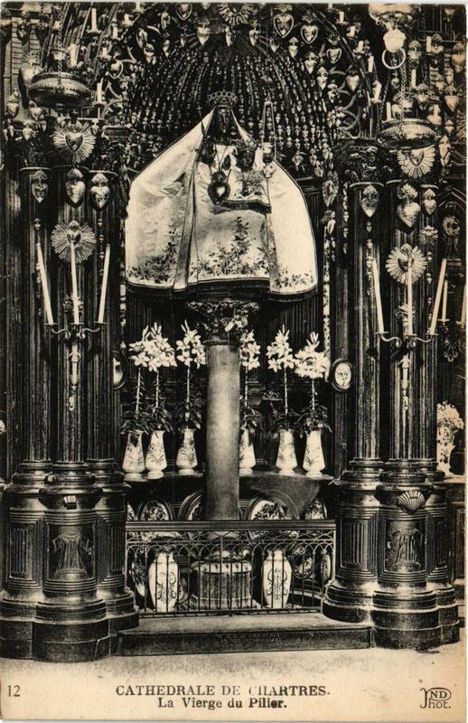 Carte postale ancienne Cathédrale de Chartres - La Vierge du Pilier à Chartres