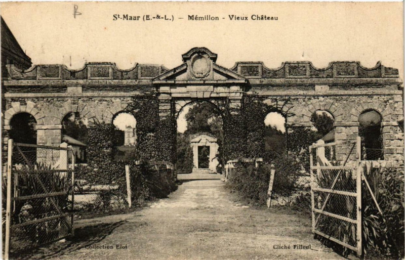 Carte postale ancienne Saint-Maur - Mémilion-Vieux Chateau