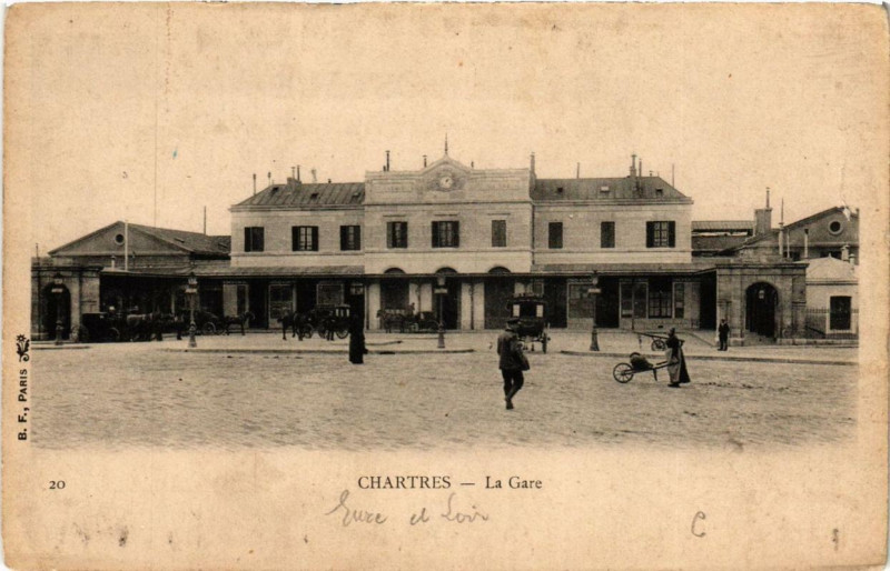 Carte postale ancienne Chartres - La Gare à Chartres