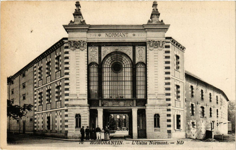 Carte postale ancienne Romorantin - L'Usine Normant