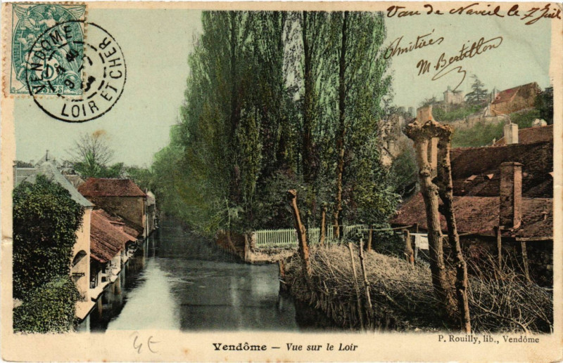 Carte postale ancienne Vendome - Vue sur le Loir à Vendôme